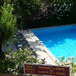 Hotel Ermitage Les Angles (Gard)