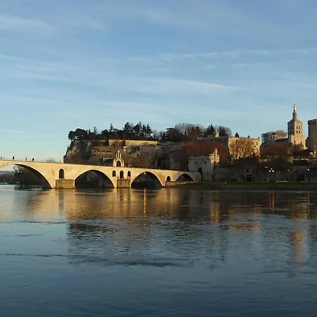 Hotel Ermitage Avignon 3*