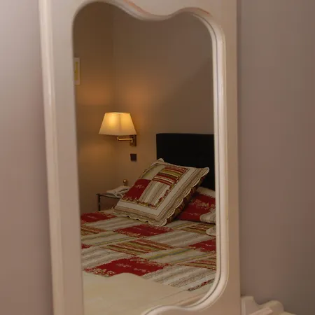 Hotel Ermitage Avignon 3*