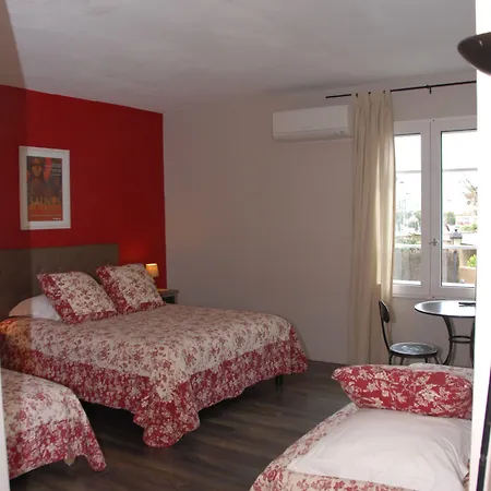 Ermitage Les Angles (Gard)