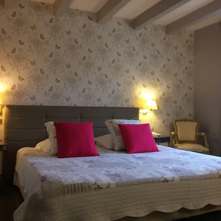 Ermitage Les Angles (Gard)