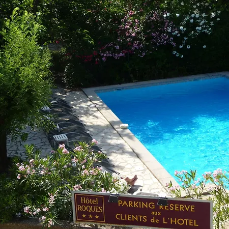 Hotell Ermitage Les Angles (Gard)