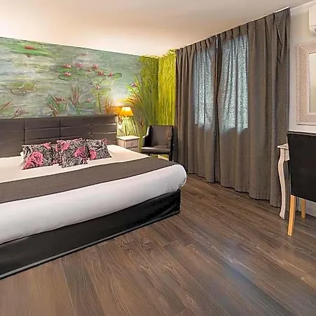 Ermitage Avignon 3* Les Angles (Gard)