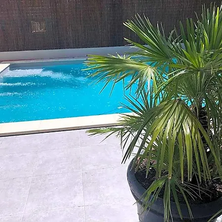 Ermitage Avignon Hotel Les Angles (Gard)